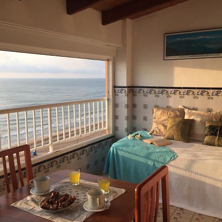 Beachfront And Bright Apartment Mareny Barraquetas Exteriör bild